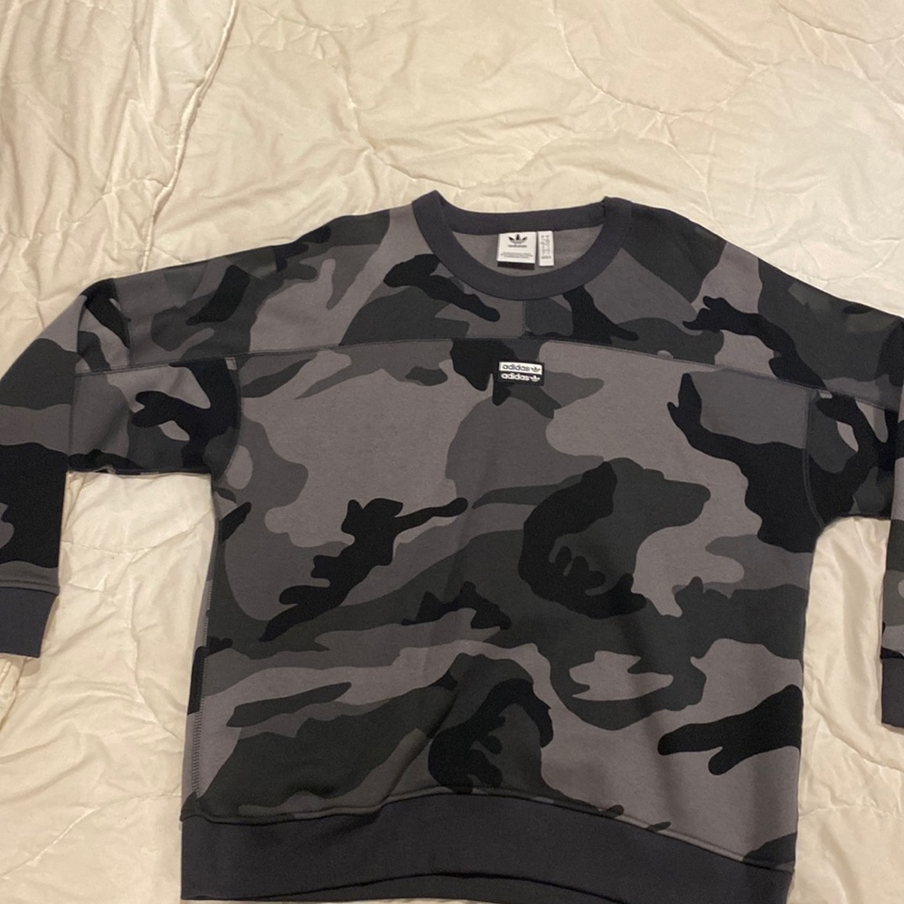 Adidas R.Y.V Gray Camouflage Sweatshirt size Medium
